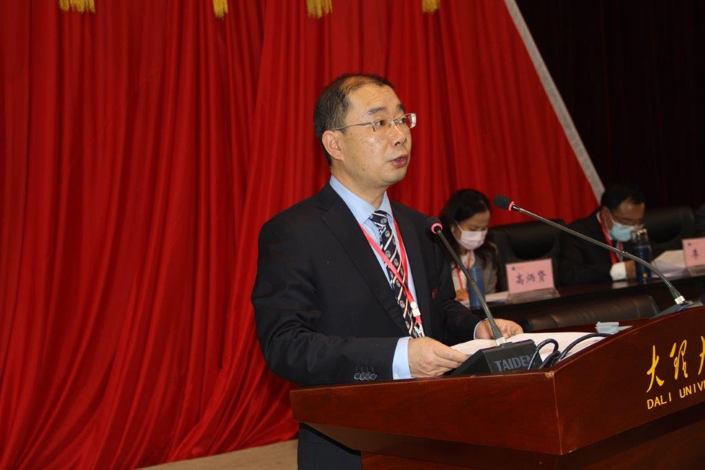 大理大學(xué)第四屆教職工暨工會會員代表大會第二次會議隆重召開 (2).JPG