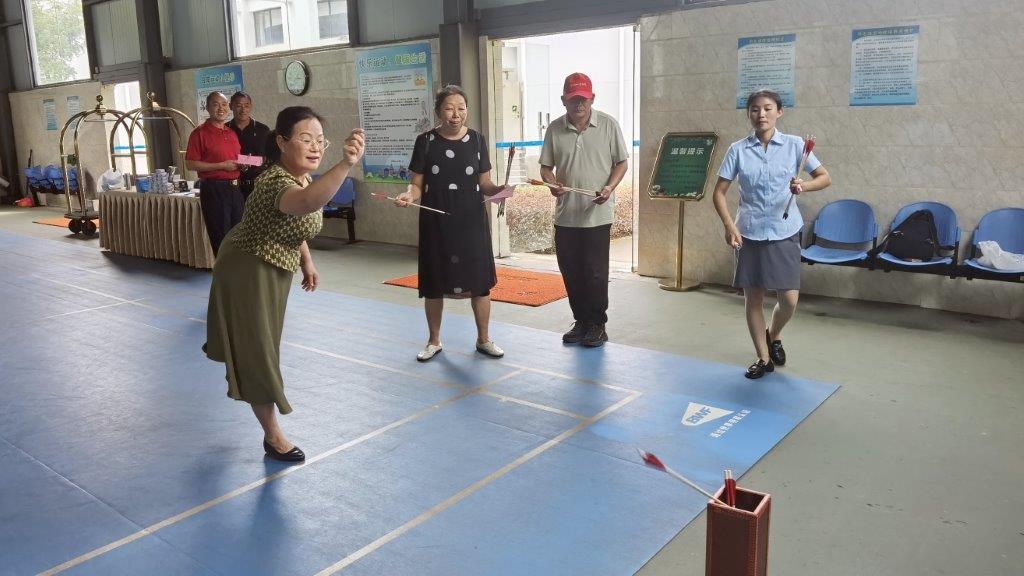 我校教職工療休養活動圓滿結束 (1).jpg